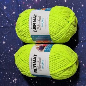 2 Brand New Skeins Bernat Blanket Brights Yarn BRIGHT LIME 💚 Smoke Free Home